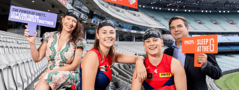Renae, Sean, AFLW Sleep at the 'G